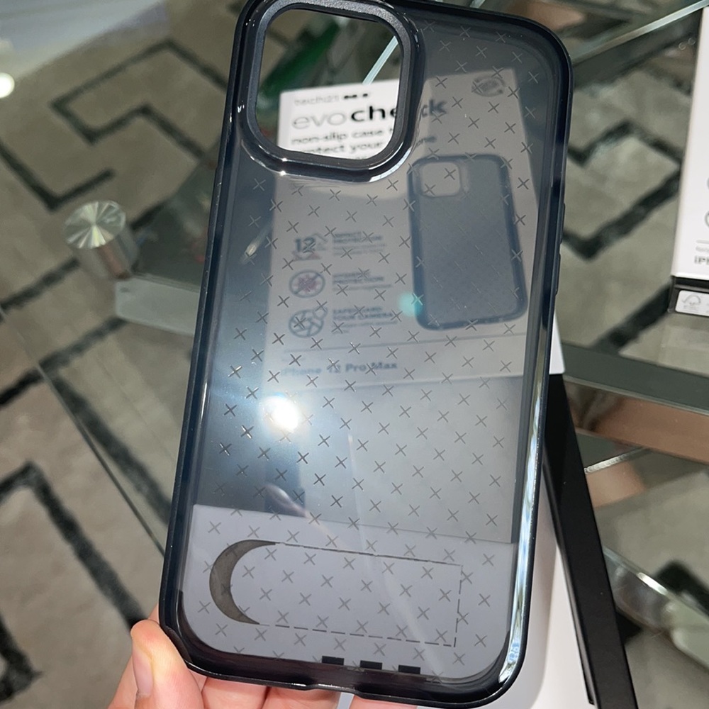 Tech21 iPhone 12 Pro Max case - Picture 2 of 4